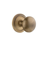 Load image into Gallery viewer, Grandeur 820266 Circulaire Rosette Privacy with Fifth Avenue Knob in Vintage Brass, 2.75
